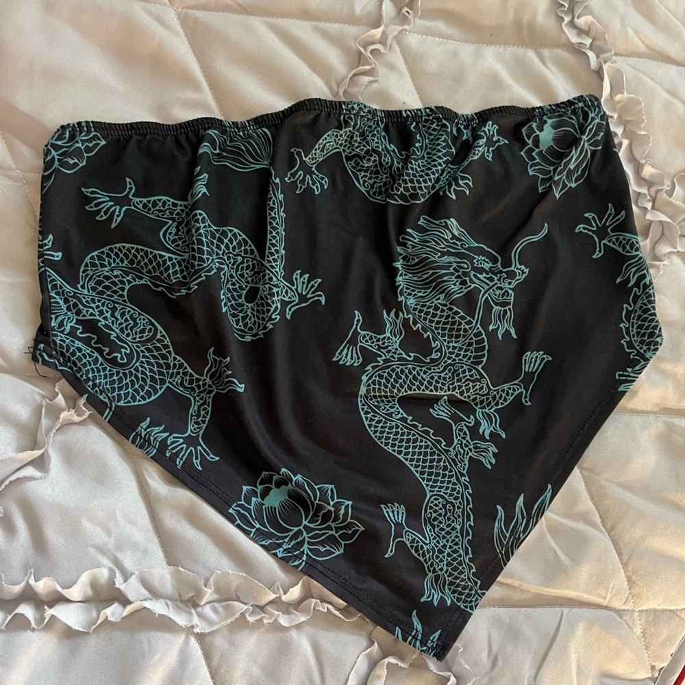 dragon cropped top!!